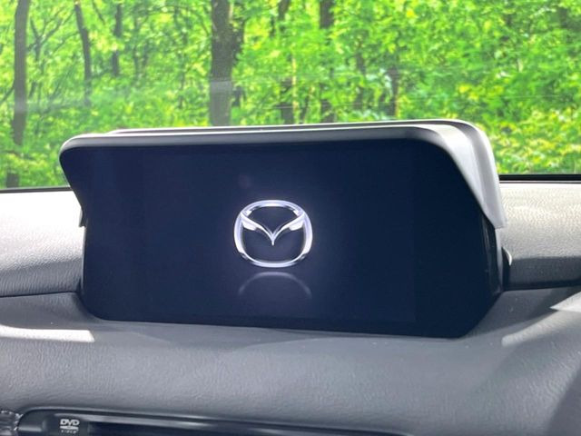 �y�����i�r�z�l�C�̏����i�r�𑕔����Ă���܂��B�i�r�̎g���₷���͂������A�I�[�f�B�I�@�\���[��!�L�����v�◷�s�͂������A�ʋ΂┃�����ȂǕ��i�̃h���C�u���y�����Ȃ�͂���