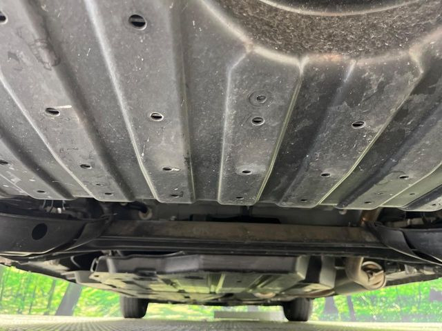 下回りがきれいなうちに、防錆加工の施工がオススメ。降雪地域はもちろん、沿岸部にお住いの方や、趣味でマリン・ウィンタースポーツをされる方にご好評いただいております。