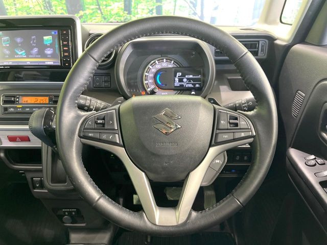 �y�����v�����X�e�A�����O�z�㎿�Ȋv���g�p���邱�ƂŁA��ɂ����������݂ƂĂ��^�]���₷���n���h���ł���