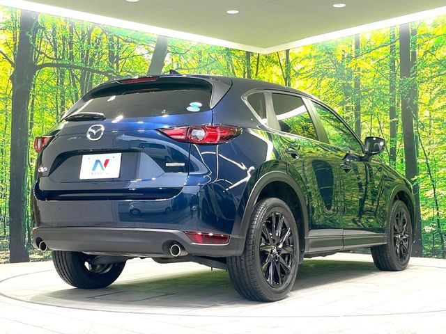 ☆全国のネクステージからお取り寄せが可能※!遠方の店舗に展示してあるクルマが気になる場合も、最寄りの店舗でご覧いただくことが可能です!是非私たちに要望をお聞かせください!※別途費用