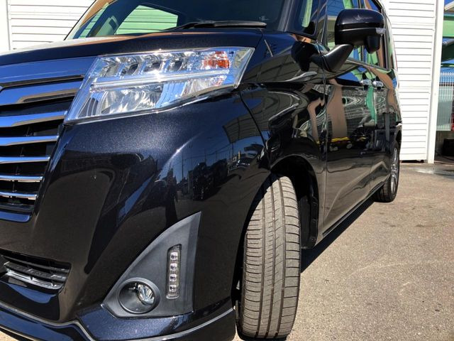 �y�L�[�t���[�V�X�e���z�J�o����|�P�b�g�ɓ��ꂽ�܂܂ł��h�A�̎{���E�������\�ȃX�}�[�g�L�[�𑕔��B�G���W���̃I���E�I�t�����J�M�����o���K�v����������Ƃ��Ă��֗��ł���