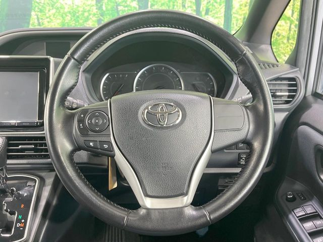 �y�����v�����X�e�A�����O�z�㎿�Ȋv���g�p���邱�ƂŁA��ɂ����������݂ƂĂ��^�]���₷���n���h���ł���