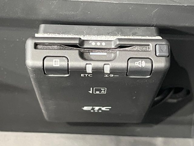 【ETC】高速道路の料金所をストレスなく通過!話題のスポットやサービスエリアに多い「スマートIC」利用時は必須のアイテムです。当店でセットアップを実施、ご納車当日からすぐにご利用いただけます!