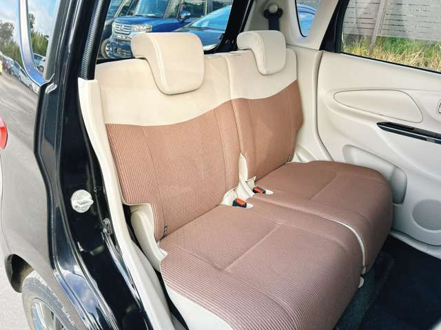 ���Ђł͌��I�������Ԃ𖈌���ʂɎd������s�Ȃ��A�����߂₷�����i�ł��񋟂��Ă���܂���