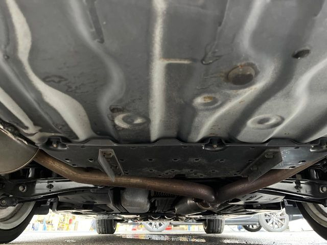 下回りがきれいなうちに、防錆加工の施工がオススメ。降雪地域はもちろん、沿岸部にお住いの方や、趣味でマリン・ウィンタースポーツをされる方にご好評いただいております。