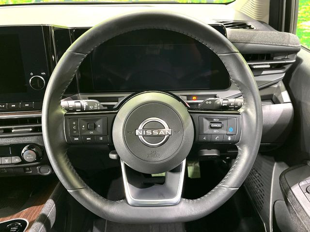 �y�����v�����X�e�A�����O�z�㎿�Ȋv���g�p���邱�ƂŁA��ɂ����������݂ƂĂ��^�]���₷���n���h���ł���