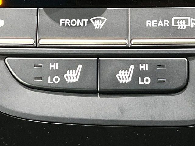 �y�V�[�g�q�[�^�[�z�������ɏd�󂷂�V�[�g�q�[�^�[!�G�A�R����葁�����܂��Ă����̂Ŋ�����̐l�����S�ł��ˁ�G�A�R���̉����͊������邩����A�Ƃ������ɂ����������߂ł��B