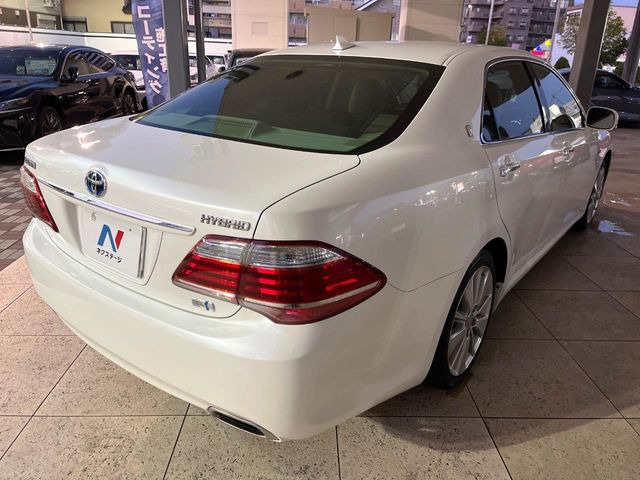 ☆全国のネクステージからお取り寄せが可能※!遠方の店舗に展示してあるクルマが気になる場合も、最寄りの店舗でご覧いただくことが可能です!是非私たちに要望をお聞かせください!※別途費用