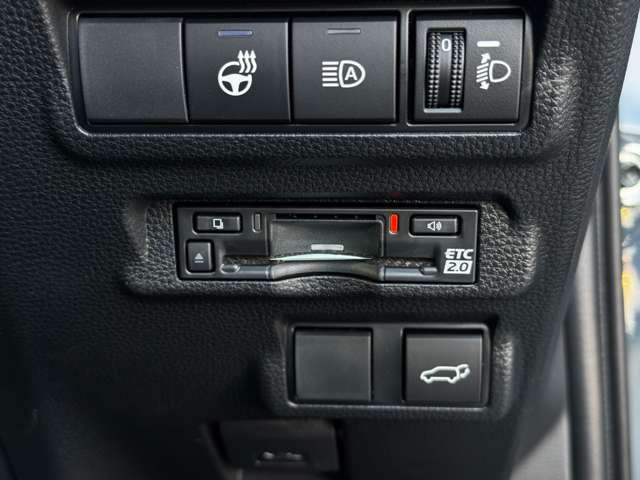 ���J�[�i�r�A�A���~�z�C�[���AHID���C�g���̃J�[�p�i��������舵���Ă��܂�������]������΂��Ђ����k����������