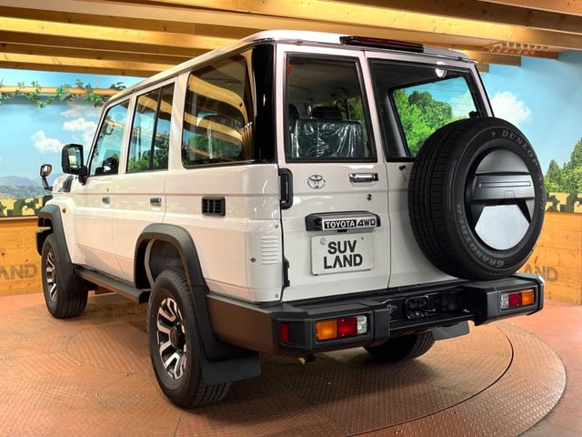 トヨタ ランドクルーザー70 2.8 AX ディーゼル 4WD 814.6万円 令