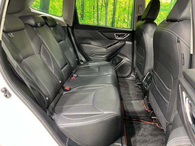 �y���烌�U�[�V�[�g�z����̂ӂ���肪�e�ՂŃ����e�i���X�����ȒP�ȁA�@�\���ɗD��鍇����v���̗p�����㎿�ȃV�[�g�ł��B����S�n���悭�A���������ӂ��S�n�ǂ��ԓ���Ԃ����o���Ă���܂��B