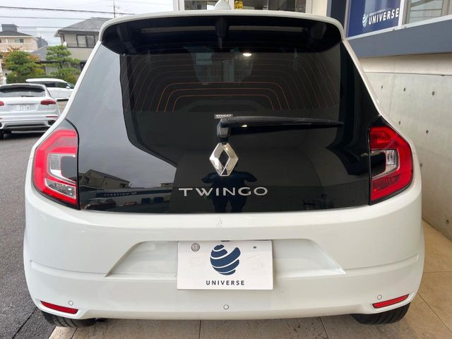 ●当店では第三者機関による車両品質鑑定を導入し、修復歴車を排除。鑑定書が発行されますので、ぱっと見ただけでは分からない箇所まで納得した上でご検討いただけます。※一部未実施の場合がございます。