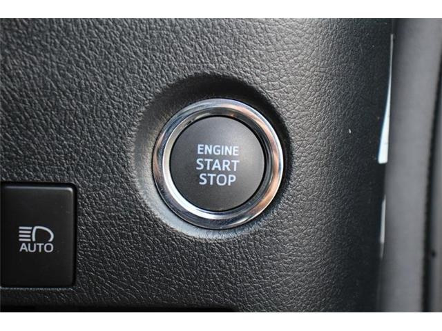 大好評のボディコーティング「ハイモースコート」もご納車までに施工可能。雨染みや線傷など中古車だからと諦めていませんか?ピカピカの状態でお乗り出しいただけます。