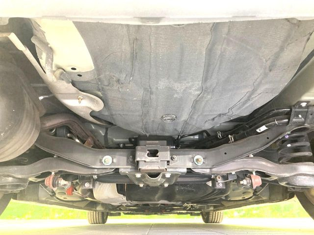 下回りがきれいなうちに、防錆加工の施工がオススメ。降雪地域はもちろん、沿岸部にお住いの方や、趣味でマリン・ウィンタースポーツをされる方に大変好評いただいております。