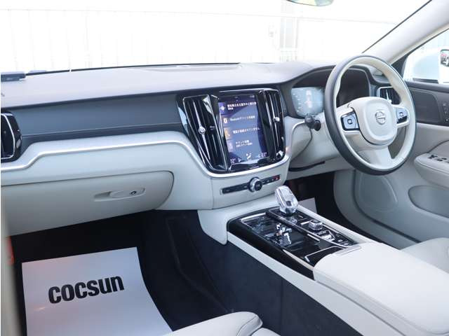 �h�C�c�̃{���{���`���[�j���O���[�J�[HEICO SPORTIV�̐��K�̔��X���t���ƈ��m���ɂ�HEICO SPORTIV�v���~�A���p�[�g�i�[KANTO / TOKAI�Ƃ��ĉ^�c�����Ă��܂��B