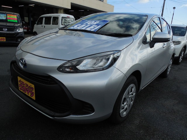 アクア(トヨタ) 1.5 X E-Four 4WD　クルーズコントロール・前席シートヒーター 中古車画像