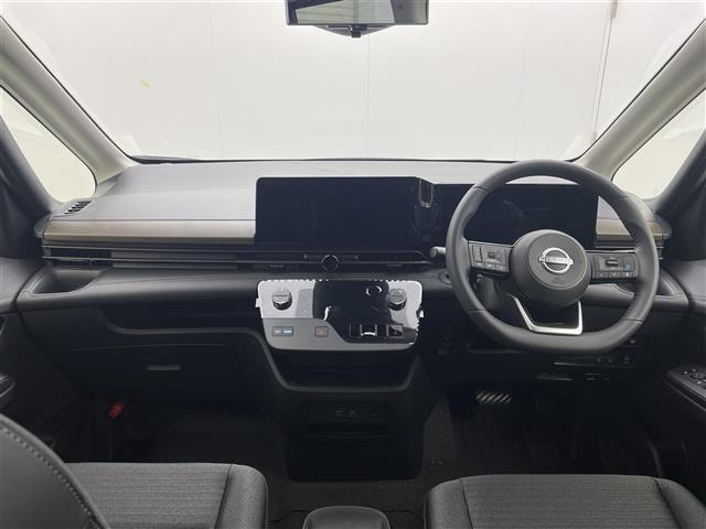 セレナ1.4 e-POWER ハイウェイスターV