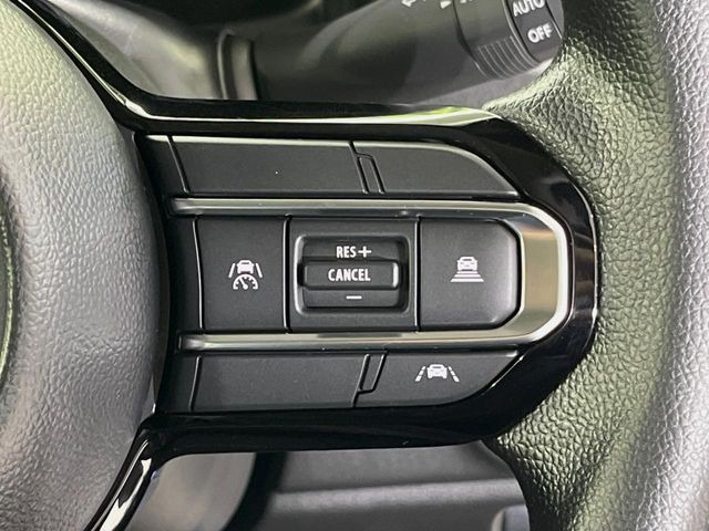 �y�A�_�v�e�B�u�N���[�Y�R���g���[���z�������H�ł̒��������s���y��!!�����ő��x��ۂN���[�Y�R���g���[�����A�Փˌy���V�X�e���ƘA�g���A�O���̎ԗ������m���ĎԊԂ�ۂ悤�ɑ��x���߂��Ă���܂�!!