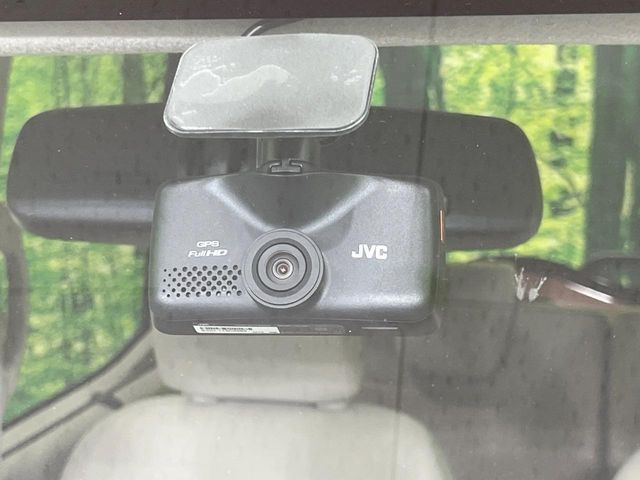 �y�h���C�u���R�[�_�[�z���S�E���S�ȃJ�[���C�t�ɕK�{�̃h���C�u���R�[�_�[�𑕔�!���s���͂������A������^�]�⎖�̂ɑ��������ۂ̏󋵂��f���ŋL�^���A����̃��X�N�ɔ����܂��B