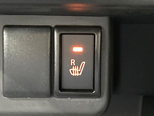 �y�V�[�g�q�[�^�[�z�������ɏd�󂷂�V�[�g�q�[�^�[!�G�A�R����葁�����܂��Ă����̂Ŋ�����̐l�����S�ł��ˁ�G�A�R���̉����͊������邩����A�Ƃ������ɂ����������߂ł��B