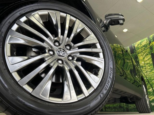 �y����19�C���`�A���~�z�C�[���z�O�ςɃ}�b�`���������A���~�z�C�[���𑕒����Ă���܂��B�e��ЊO�A���~�z�C�[����A�X�^�b�h���X�^�C�����戵�����Ă���܂��B���񂲑��k����������