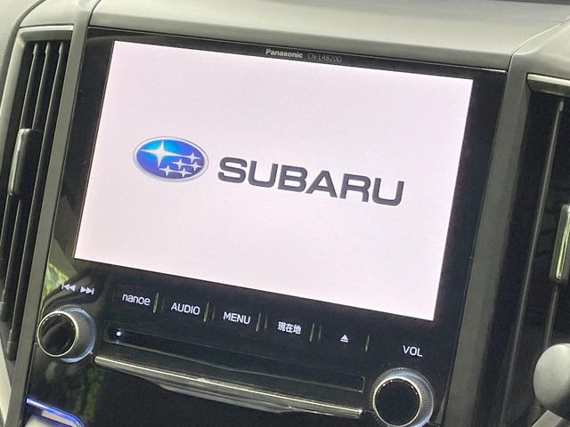 【純正ビルトインナビ】インテリアに溶け込むスタイリッシュな「専用設計ナビ」を装備♪視認性や操作性など基本性能にも優れ、より上質なカーライフをお楽しみいただけます。