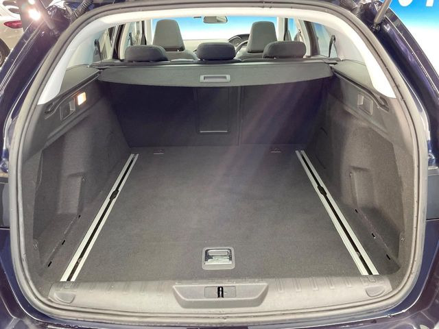 ●トランクルーム:趣味が広がる収容スペース!これだけの広さがあればお買い物やレジャーなどにも最適です!使用感も少なくきれいな状態を維持しております。