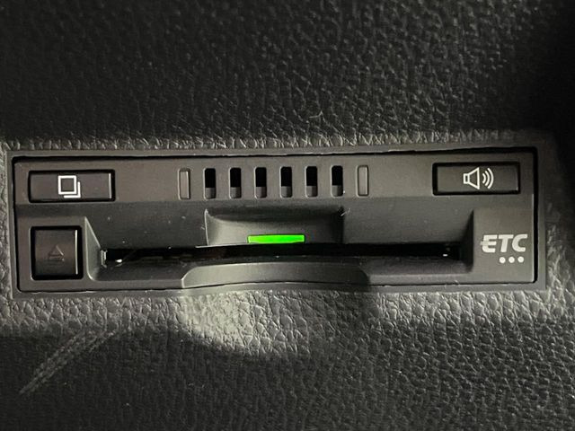 【ETC】高速道路の料金所をストレスなく通過!話題のスポットやサービスエリアに多い「スマートIC」利用時は必須のアイテムです。当店でセットアップを実施、ご納車当日からすぐにご利用いただけます!