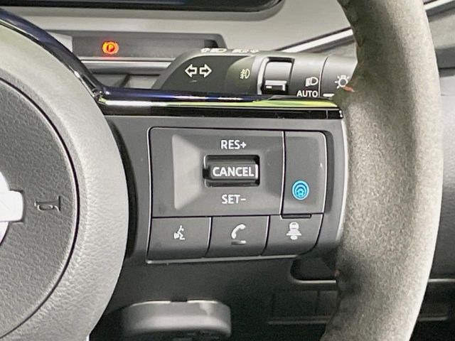 �y�v���p�C���b�g�z�������H�ł̒��������s���y��!!�a�؎��Ə��񑖍s�̃V�[���ŁA�A�N�Z���E�u���[�L�E�X�e�A�����O�������Ő��䂵�A�������^�]�̕��S���y�����Ă���܂���