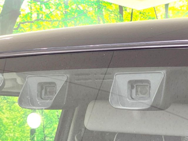 �y�f���A���J�����u���[�L�T�|�[�g�z���s���ɑO���̎ԗ�����F�����A�Փ˂������Ȏ��͌x��ƃu���[�L�ŏՓˉ���Ɣ�Q�y�����A�V�X�g�B�����S�Ƀh���C�u�����y���݂��������܂��B