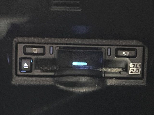 【ETC】高速道路の料金所をストレスなく通過!話題のスポットやサービスエリアに多い「スマートIC」利用時は必須のアイテムです。当店でセットアップを実施、ご納車当日からすぐにご利用いただけます!