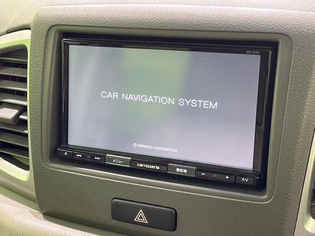 【ナビゲーション】使いやすいナビで目的地までしっかり案内してくれます。各種オーディオ再生機能も充実しており、お車の運転がさらに楽しくなります!!