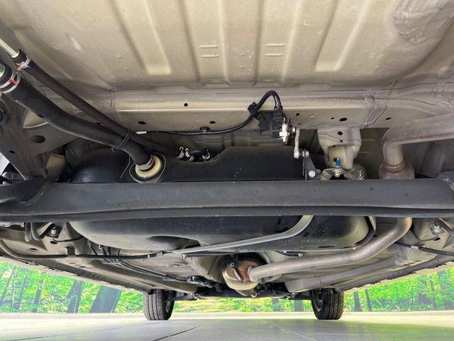 下回りがきれいなうちに、防錆加工の施工がオススメ。降雪地域はもちろん、沿岸部にお住いの方や、趣味でマリン・ウィンタースポーツをされる方にご好評いただいております。