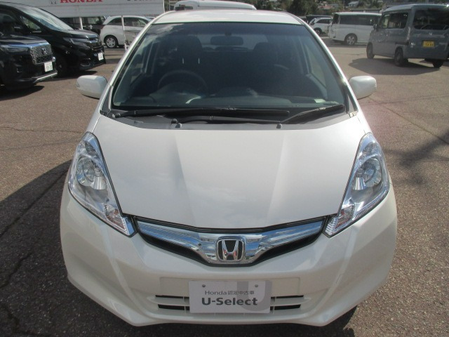 フィットハイブリッド1.3 10th アニバーサリー