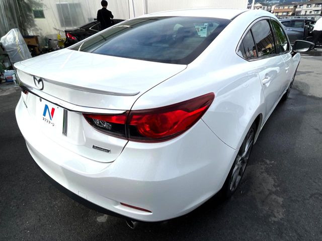 ☆全国のネクステージからお取り寄せが可能※!遠方の店舗に展示してあるクルマが気になる場合も、最寄りの店舗でご覧いただくことが可能です!是非私たちに要望をお聞かせください!※別途費用