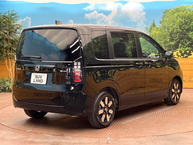 ☆全国のネクステージからお取り寄せが可能※!遠方の店舗に展示してあるクルマが気になる場合も、最寄りの店舗でご覧いただくことが可能です!是非私たちに要望をお聞かせください!※別途費用