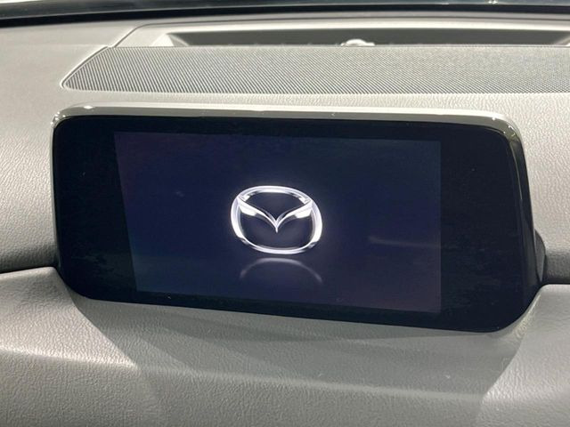 �y�}�c�_�R�l�N�g�i�r�z�ԓ��̕��͋C�Ƀ}�b�`������̌^�^�C�v�̃i�r�B�e����q�ݒ��Bluetooth�Đ����A�l�X�ȋ@�\���y���߂܂��B�����I�ȃ_�C�������삪�\�ŁA�g��������ǍD�ł��B