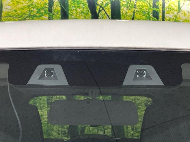 �y�X�Y�L �Z�[�t�e�B�T�|�[�g�z���s���ɑO���̎ԗ�����F�����A�Փ˂������Ȏ��͌x��ƃu���[�L�ŏՓˉ���Ɣ�Q�y�����A�V�X�g�B�����S�Ƀh���C�u�����y���݂��������܂��B