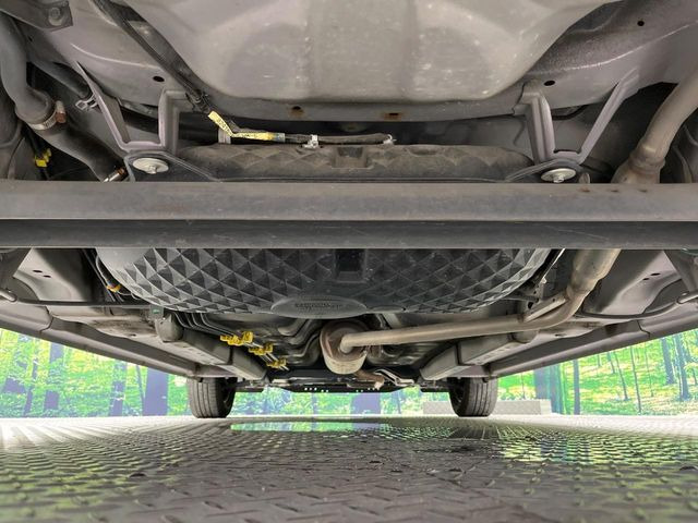 下回りがきれいなうちに、防錆加工の施工がオススメ。降雪地域はもちろん、沿岸部にお住いの方や、趣味でマリン・ウィンタースポーツをされる方にご好評いただいております。