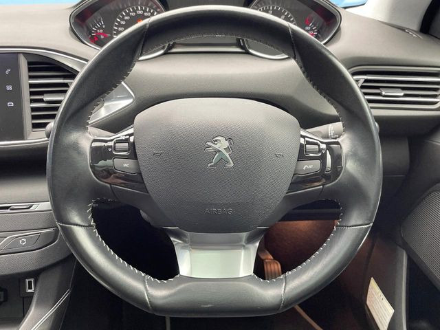 ●ハンドル部のスレも少なく、きれいな状態を維持しております。各スイッチ部の動作も確認済みです。