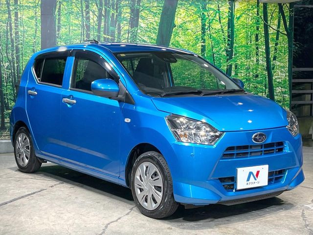 高透明度のガラス皮膜で撥水はもちろん、上質なツヤ・光沢を実現。紫外線や酸性雨から大切な愛車を保護し、色あせ・劣化を防止。「弾スプラッシュコート」、「弾プリミッサコート」からお選びいただけます。