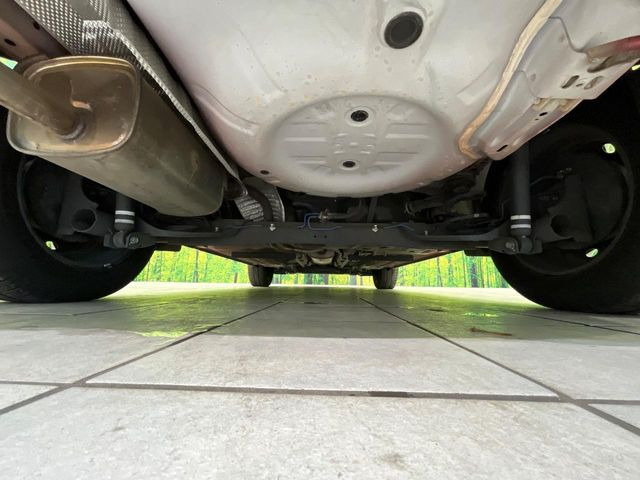 下回りがきれいなうちに、防錆加工の施工がオススメ。降雪地域はもちろん、沿岸部にお住いの方や、趣味でマリン・ウィンタースポーツをされる方にご好評いただいております。