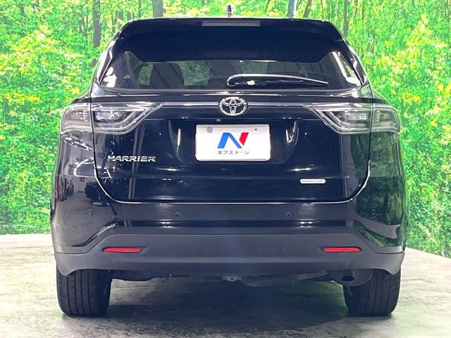 安心の最長10年・走行無制限保証(有償)をご用意。保証内容も充実はもちろん、無料点検&オイル交換や、年中無休の全国・24時間ロードサービスも付帯されておりますのでご安心下さい。