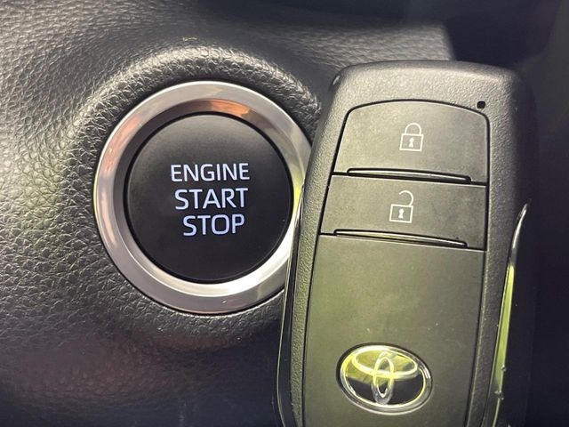 �y�X�}�[�g�L�[�z�J�o����|�P�b�g�ɓ��ꂽ�܂܂ł��h�A�̎{���E�������\�ȃX�}�[�g�L�[�𑕔��B�G���W���̃I���E�I�t�����J�M�����o���K�v����������Ƃ��Ă��֗��ł���