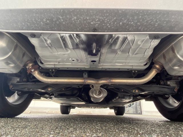 ����肪���ꂢ�Ȃ����ɁA�h�K���H�̎{�H���I�X�X���B�~��n��͂������A���ݕ��ɂ��Z���̕���A��Ń}�����E�E�B���^�[�X�|�[�c���������ɂ��D�]���������Ă���܂��B