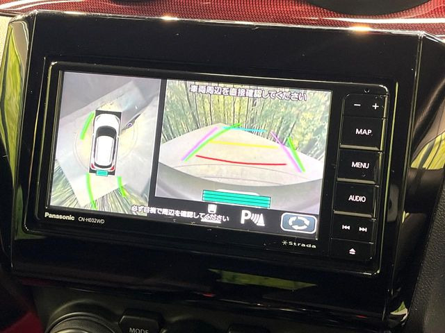 �y�S���ʃ��j�^�[�p�J�����z��p�̃J�����ɂ��A�ォ�猩���낵���悤�Ȏ��_��360�x�N���}�̎��͂��m�F���邱�Ƃ��ł��܂������p�������m�F���₷���A�����ꏊ�ł̐؂�Ԃ��⒓�Ԃ��X���[�Y�ɍs���܂��B