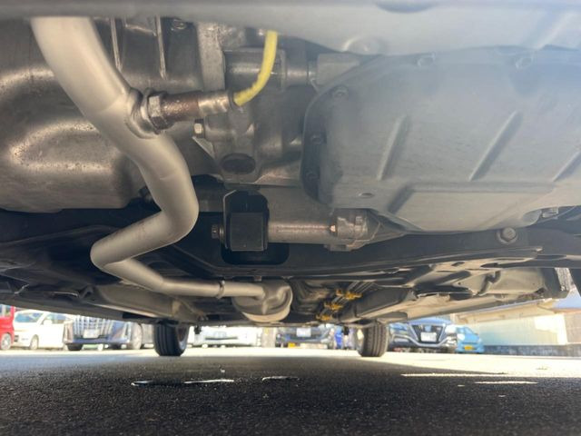 ����肪���ꂢ�Ȃ����ɁA�h�K���H�̎{�H���I�X�X���B�~��n��͂������A���ݕ��ɂ��Z���̕���A��Ń}�����E�E�B���^�[�X�|�[�c���������ɂ��D�]���������Ă���܂��B