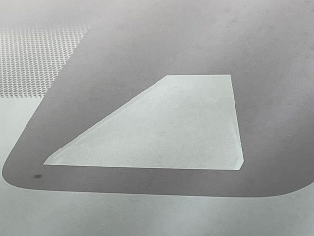 �y�g���^�Z�[�t�e�B�Z���X�z���s���ɑO���̎ԗ�����F�����A�Փ˂������Ȏ��͌x��ƃu���[�L�ŏՓˉ���Ɣ�Q�y�����A�V�X�g�B�����S�Ƀh���C�u�����y���݂��������܂��B