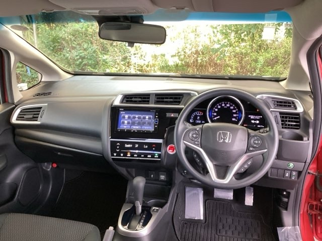 フィット1.3 13G L ホンダセンシング