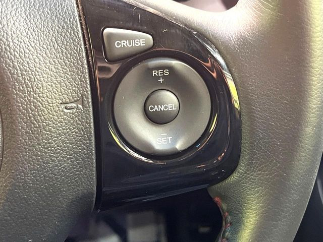 �y�N���[�Y�R���g���[���z�������H�����N���N���s�B�A�N�Z���𗣂��Ă���葬�x�ő��s���ł��A�������^�]���̕��S���y��!�����E�������ȒP�ȃX�C�b�`����Œ����ł��܂��B